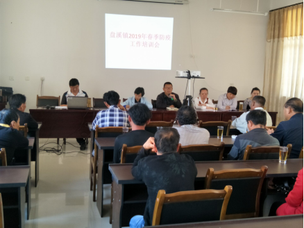 盘溪镇人口_玉溪华宁盘溪镇图片(2)