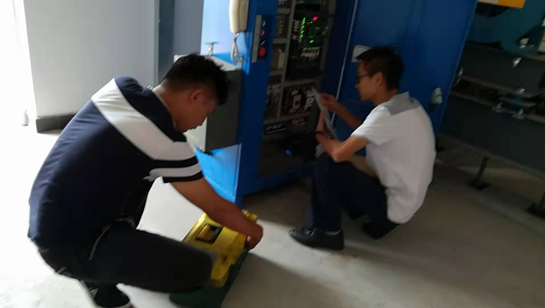 图片215-1.jpg 图片215-1.jpg