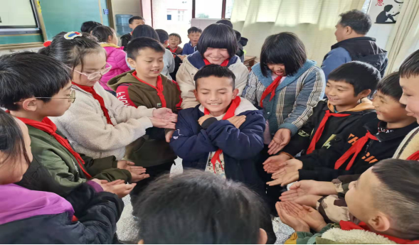 第290期 20211210华宁县青龙镇中心小学开展2021年秋季学期心理健康教育巡讲研讨活动422.png 第290期 20211210华宁县青龙镇中心小学开展2021年秋季学期心理健康教育巡讲研讨活动422.png